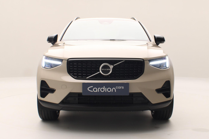 Volvo XC40 B3 AUT DARK PLUS
