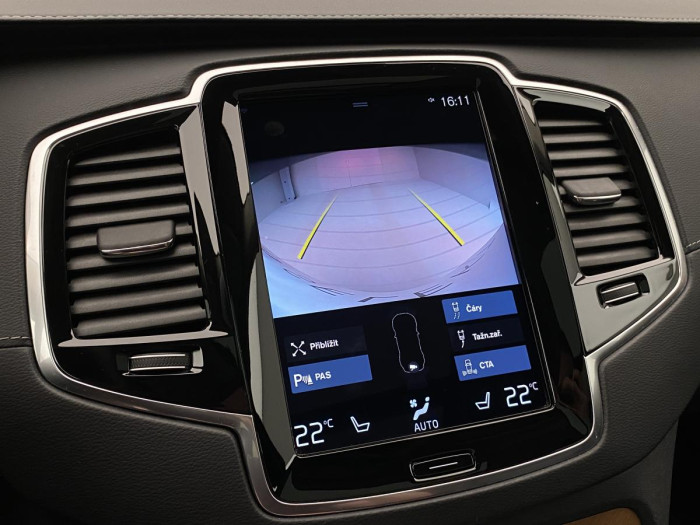 Volvo XC90 B5 AWD INSCRIPTION REZERVACE