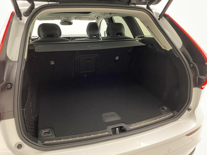 Volvo XC60 B4 AWD AUT DARK ULTIMATE