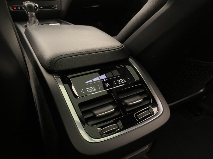 Volvo V60 D3 MOMENTUM AUT 2.0 d Momentum