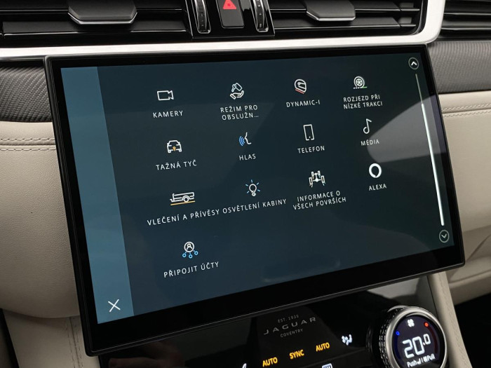 Jaguar F-Pace SVR 5.0 AWD AUT REZERVACE