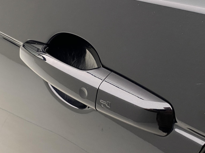 Land Rover Discovery 3.0TDV6 HSE AWD AUT CZ