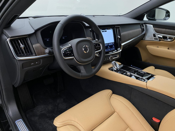 Volvo V90 T8 AWD Plug-in BRIGHT ULTRA