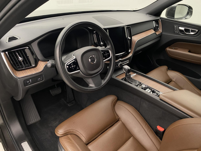 Volvo XC60 D4 AWD INSCRIPTION AUT CZ 2.0 d