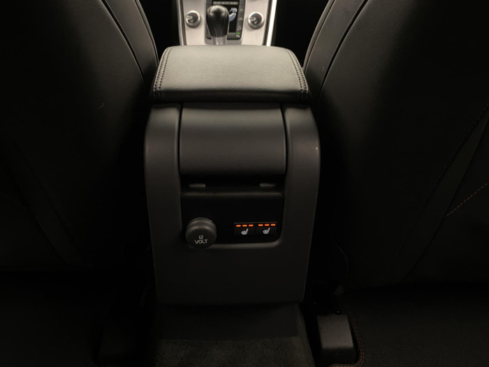 Volvo XC60 D4 AWD MOMENTUM 2.4 d Momentum