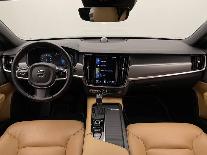 Volvo V90 D4 MOMENTUM AUT 2.0 d Momentum