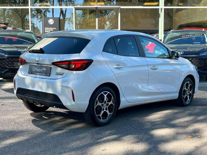 MG MG3 HYBRID+ EXCLUSIVE REZERVACE 1.5 Exclusive