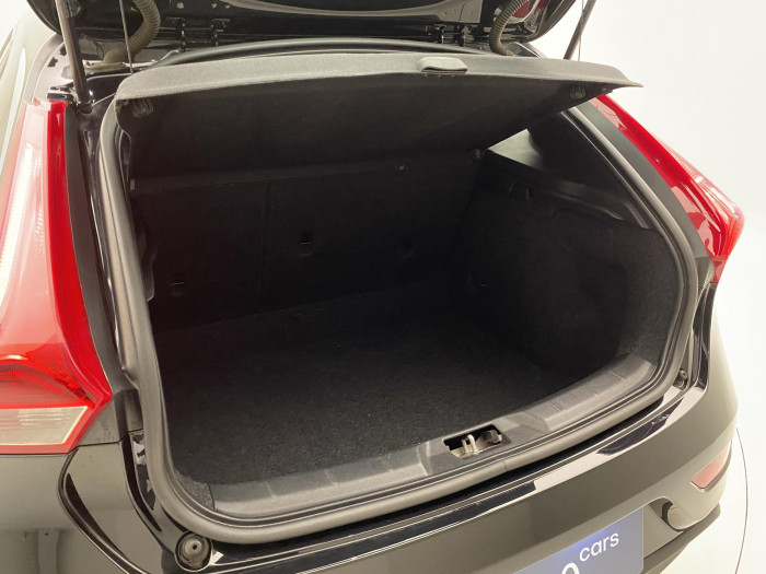 Volvo V40 D2 MOMENTUM AUT 2.0 d Momentum