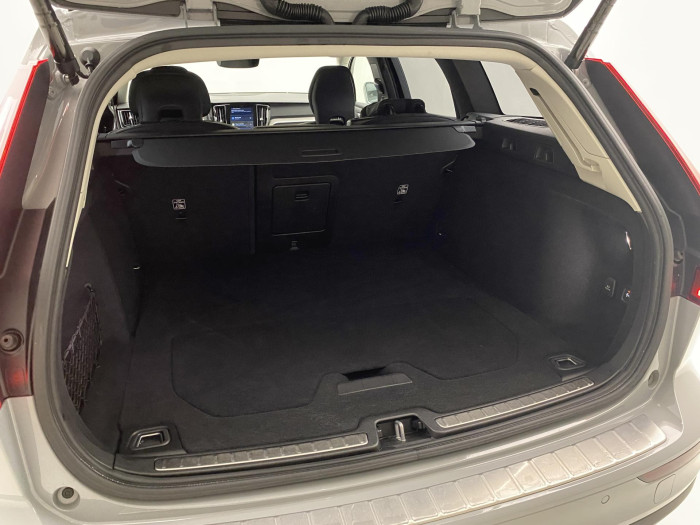 Volvo V60 CC B5 AWD BRIGHT PLUS AUT