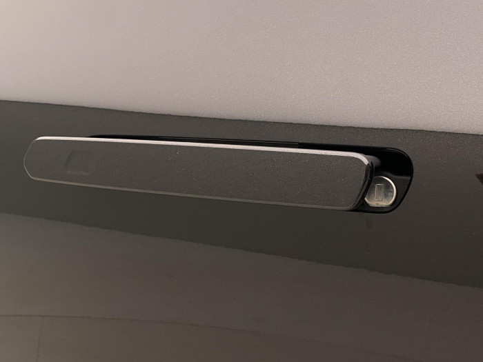 Lynk & Co 08 MORE PHEV