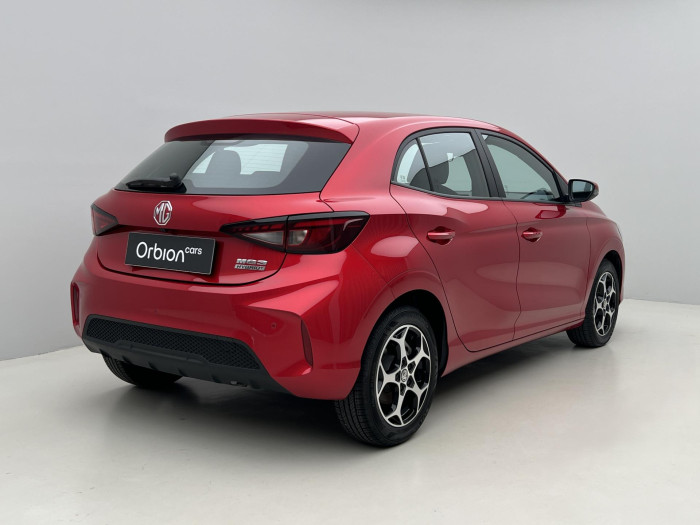 MG MG3 1.5 EMOTION Hybrid+ AUT CZ