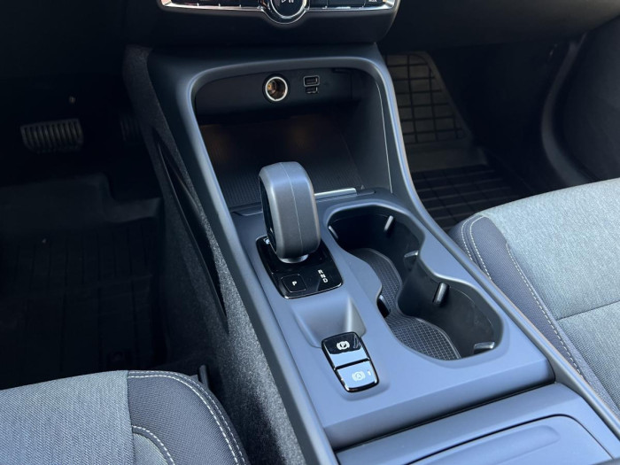 Volvo XC40 B4 MOMENTUM Aut 1.maj. 2.0 Momentum