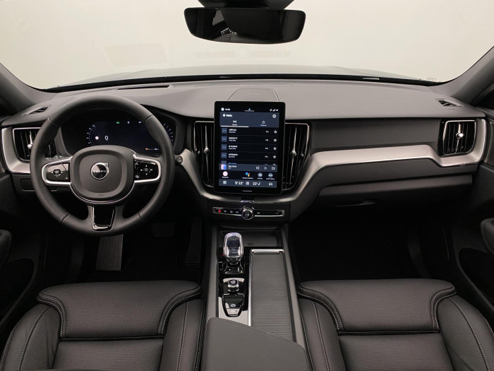 Volvo XC60 B5 AWD AUT PLUS BLACK EDITION