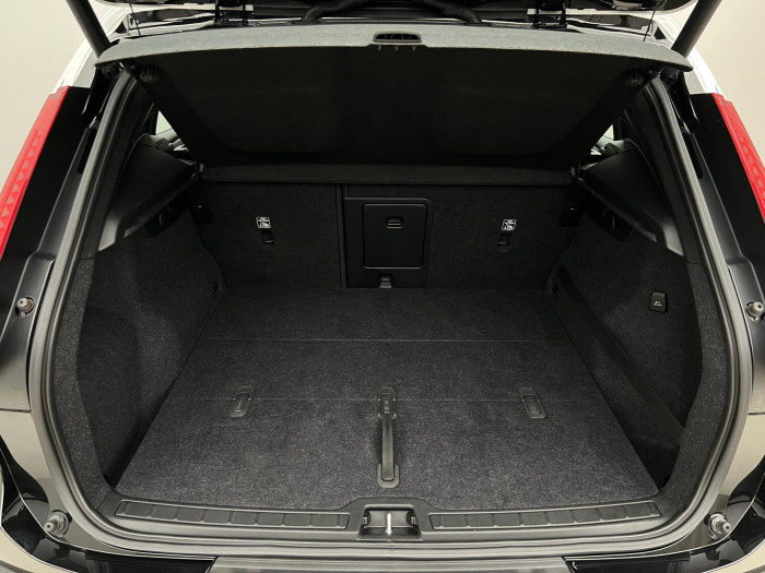 Volvo XC40 D4 AWD MOMENTUM AUT 2.0 d Momentum