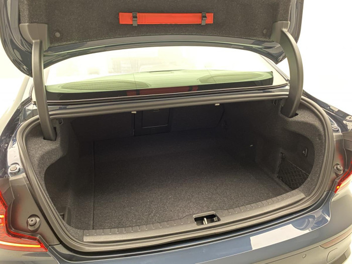 Volvo S60 B5 AWD AUT DARK PLUS