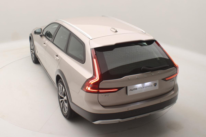 Volvo V90 B4 AWD AUT CROSS COUNTRY PLUS 2.0 Plus