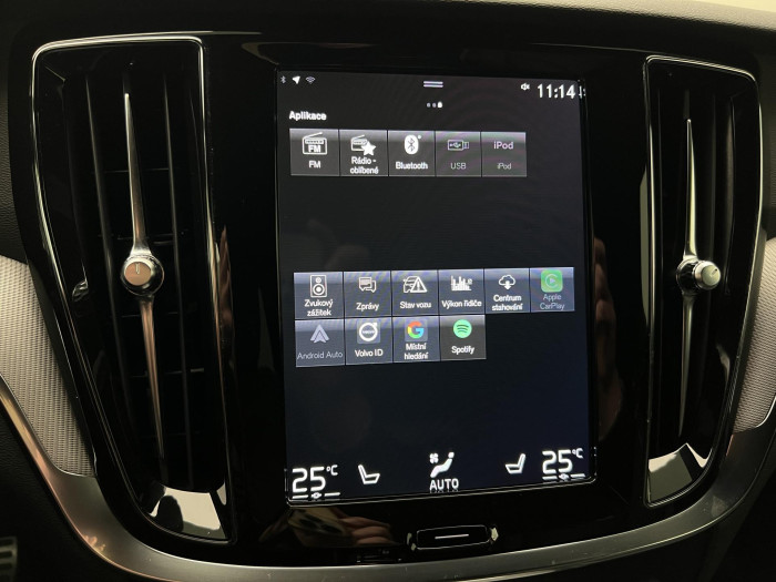Volvo V60 D3 AWD R-DESIGN AUT 2.0 d