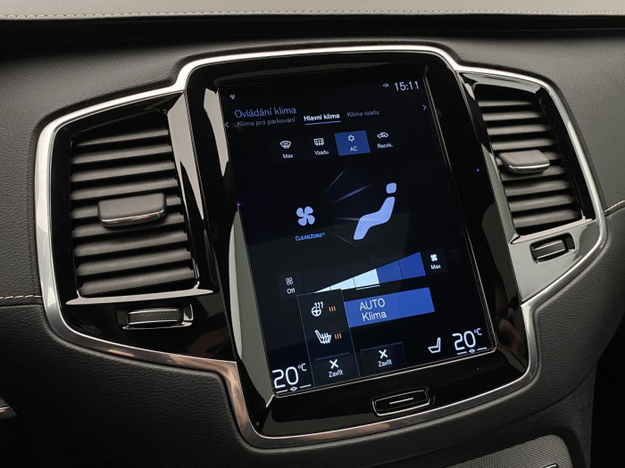 Volvo XC90 D5 AWD R-DESIGN AUT REZERVACE 2.0 d