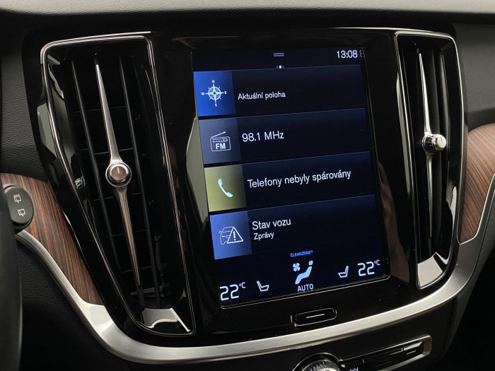 Volvo V60 CC D4 AWD PRO REZERVACE 2.0 d CC CC