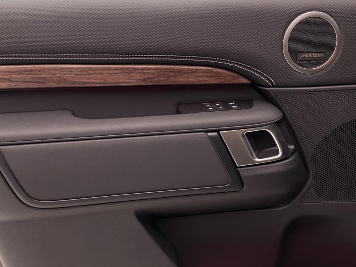 Land Rover Discovery D300 DYNAMIC HSE REZERVACE 3.0 d Dynamic