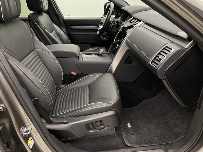 Land Rover Discovery D300 HSE AWD AUT CZ 3.0 d