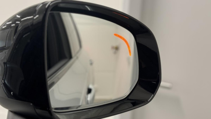 Volvo XC90 T8 AWD R-DESIGN REZERVACE