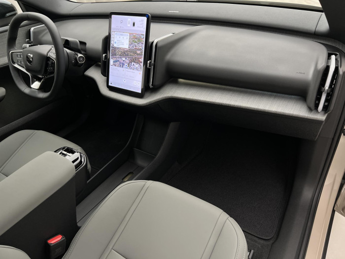 Volvo EX30 PURE ELECTRIC EXTENDED PLUS