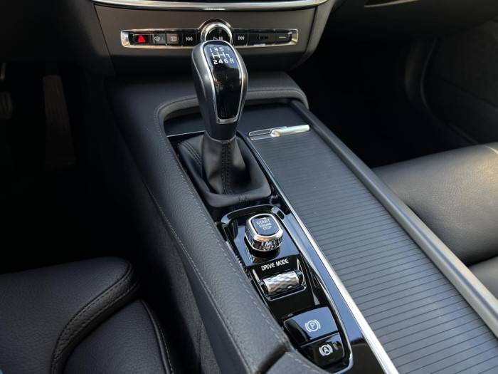 Volvo V90 D3 MOMENTUM 1.maj. 2.0 d Momentum