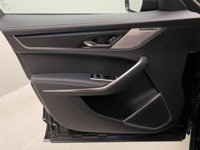 Jaguar F-Pace P250 R-DYNAMIC HSE AWD AUT 2.0 Dynamic