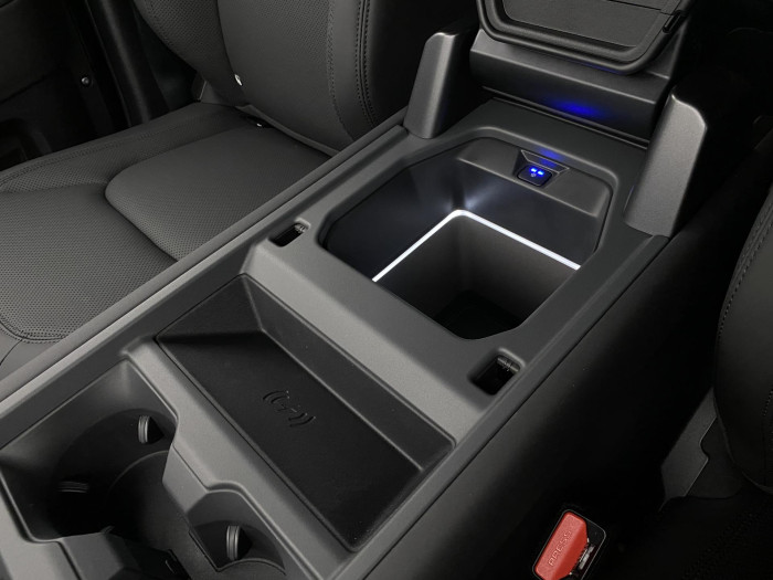 Land Rover Defender 110 D300 X-DYNAMIC SE AWD AUT 3.0 d Dynamic SE