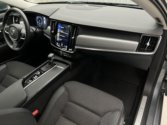 Volvo S90 T4 MOMENTUM AUT 2.0 Momentum
