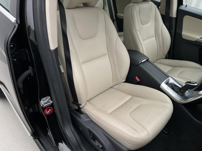 Volvo XC60 D4 SUMMUM AUT 2.0 d Summum