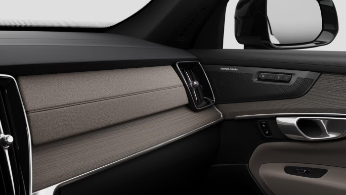 Volvo XC90 B5 AWD AUT DARK PLUS 7míst