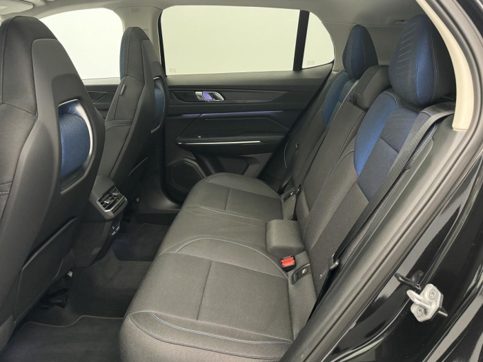 Lynk & Co 01 PHEV DCT AUT