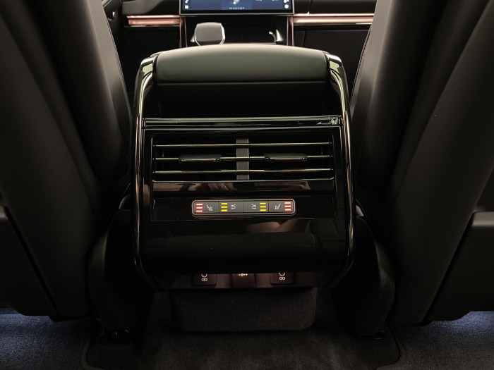 Land Rover Range Rover Sport P460e DYNAMIC SE AWD AUT 3.0 Dynamic SE