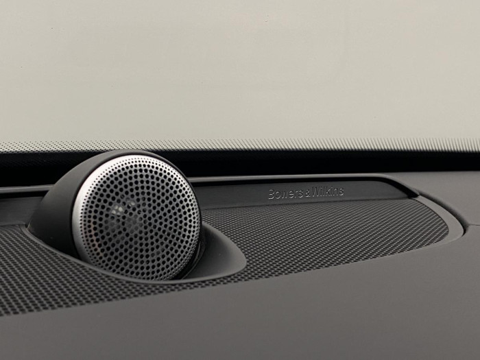 Volvo XC90 D5 AWD R-DESIGN REZERVACE 2.0 d