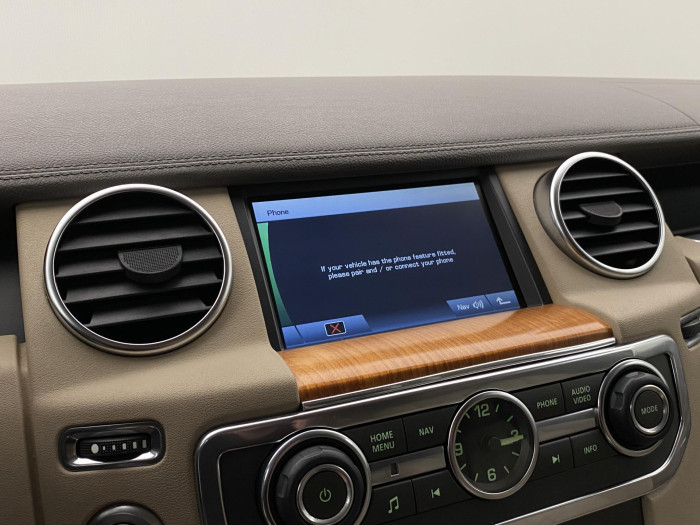 Land Rover Discovery SDV6 HSE AWD AUT CZ