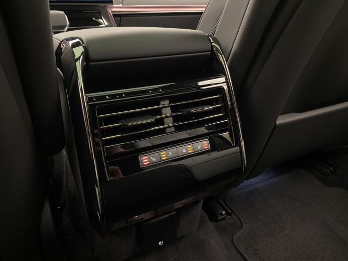 Land Rover Range Rover Sport D250 DYNAMIC SE AWD AUT 3.0 d Dynamic SE