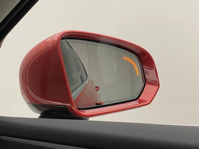 Volvo V60 B4 MOMENTUM AUT REZERVACE 2.0 Momentum