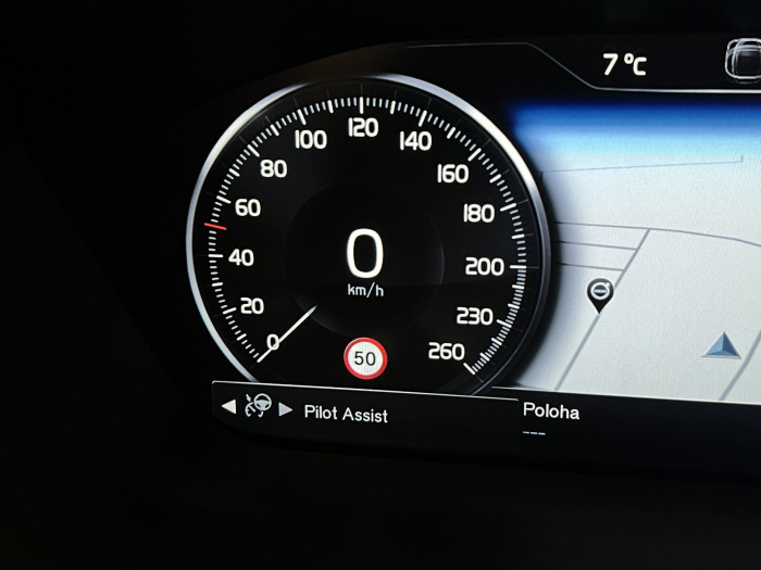 Volvo XC60 T5 AWD INSCRIPTION AUT CZ