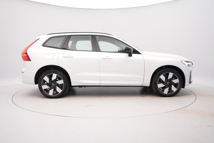 Volvo XC60 T8 AWD RECHARGE ULTIMATE 1.maj