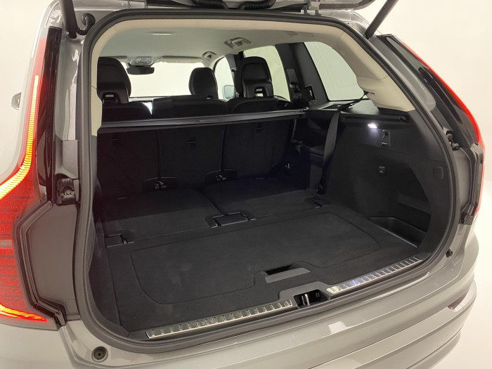 Volvo XC90 T8 AWD RECHARGE BRIGHT PLUS 7m