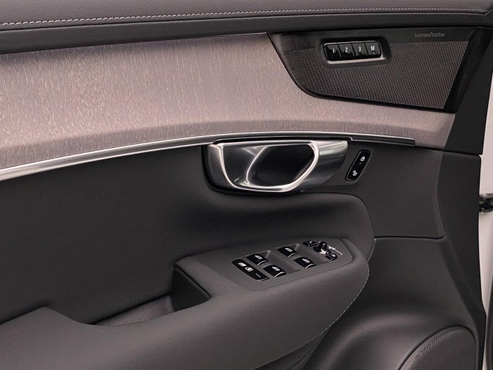 Volvo XC90 T8 AWD RECHARGE BRIGHT PLUS 7m