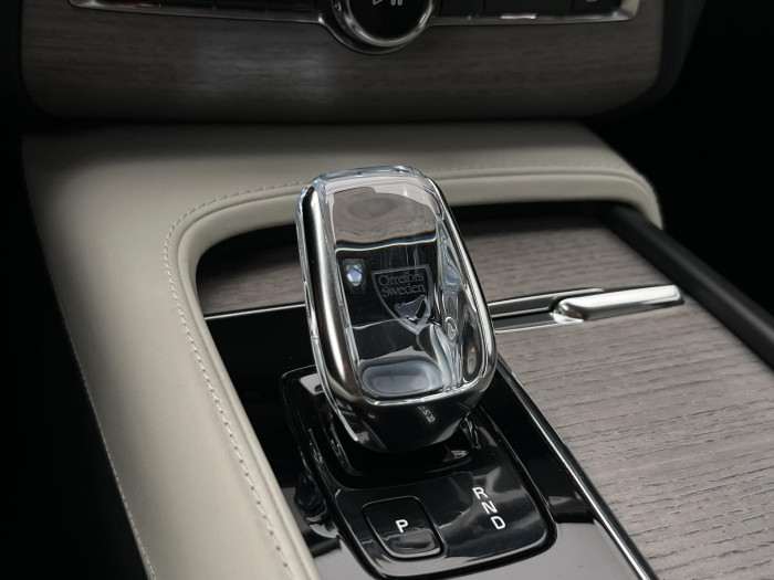 Volvo XC90 B5 AWD INSCRIPTION 7MÍSTNÁ AUT