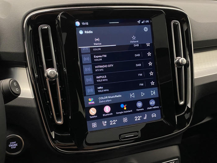 Volvo XC40 B3 AUT DARK PLUS
