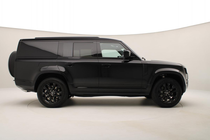 Land Rover Defender 130 D300 OUTBOUND 3.0 d