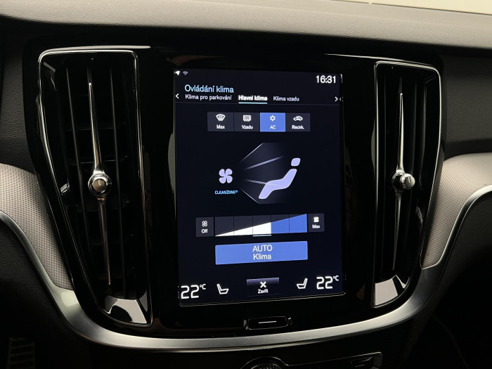 Volvo S60 T5 R-DESIGN POLESTAR AUT CZ