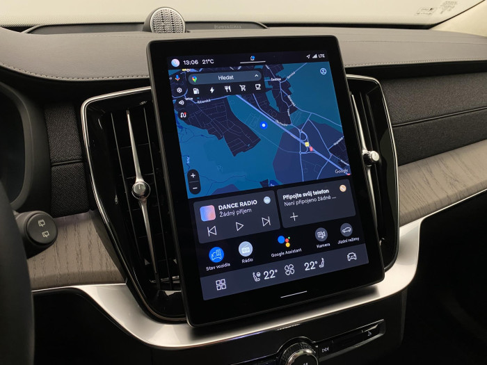 Volvo XC90 T8 AWD RECHARGE DARK ULTRA