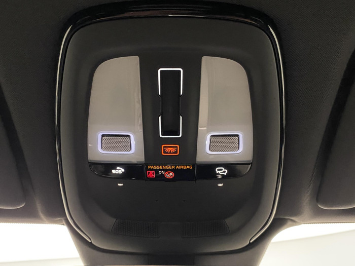 Volvo XC60 T6 AWD PLUG-IN DARK PLUS CZ