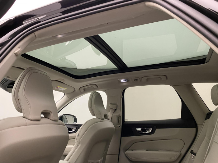 Volvo XC60 T6 AWD INSCRIPTION CZ AUT